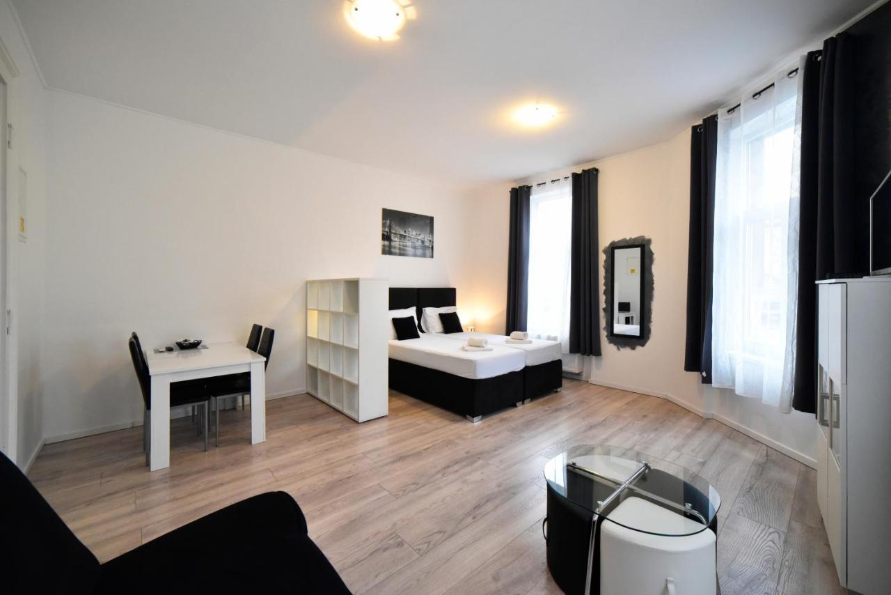 Virtus Apartments And Rooms With Free Private Parking Zagreb Buitenkant foto