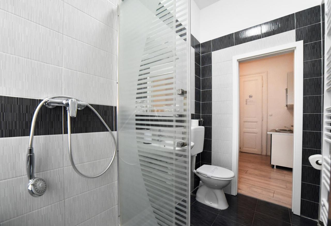 Virtus Apartments And Rooms With Free Private Parking Zagreb Buitenkant foto