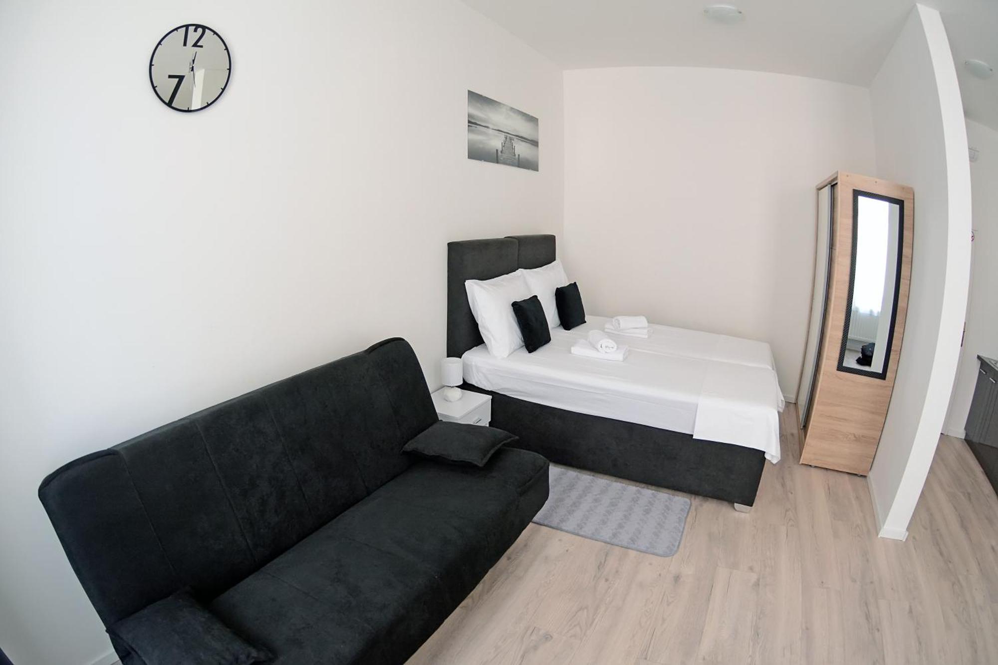 Virtus Apartments And Rooms With Free Private Parking Zagreb Kamer foto